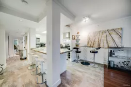 701 1050 Burrard Street, Vancouver, BC