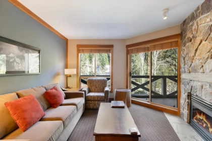 318C 2036 London Lane, Whistler, BC, Whistler — Apartment/Condo for sale