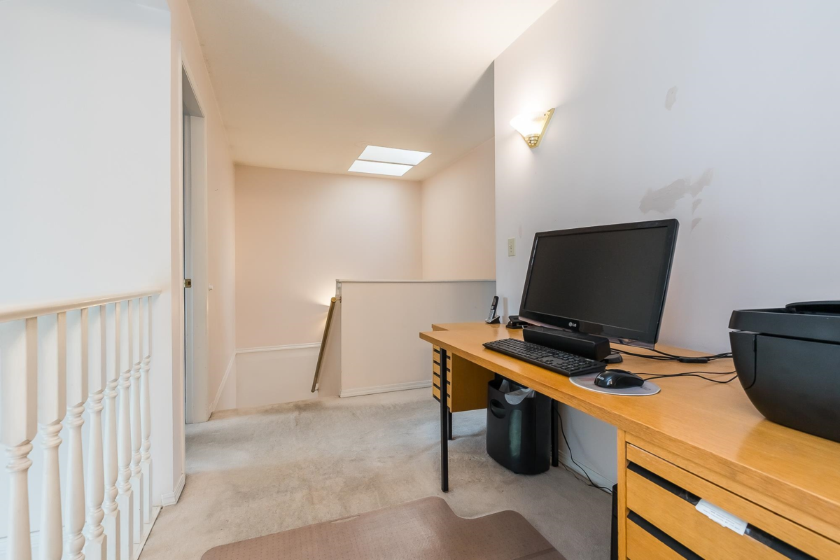 Garage Interior Photo of 88 34959 Old Clayburn Road, Abbotsford, BC