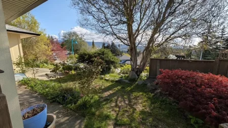 5589 Medusa Place, Sechelt, BC, Sechelt — Single Family Residence for sale