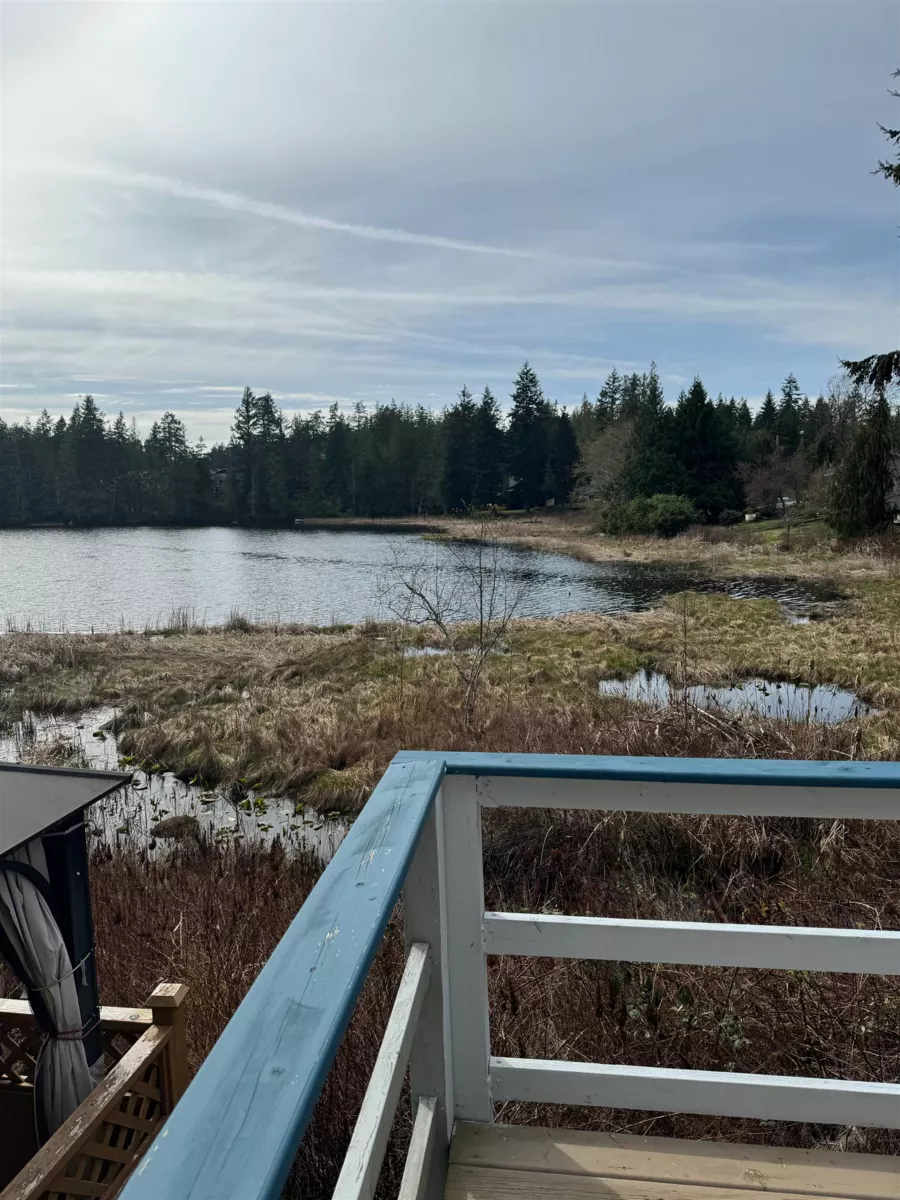 Loft / Bonus Room Photo of 11 12793 Madeira Park Road, Madeira Park, BC