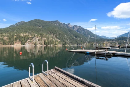 9 21293 Lakeview Crescent, Hope, BC, Hope — Single Family Residence for sale