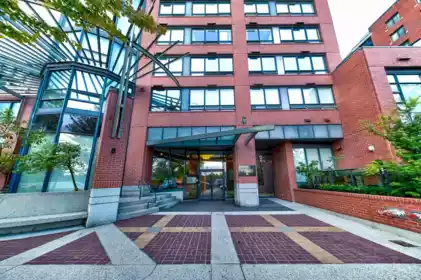 12E 199 Drake Street, Vancouver, BC, Vancouver — Apartment/Condo for sale