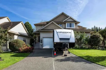 5302 Teskey Road, Chilliwack, BC, Chilliwack — Half Duplex for sale