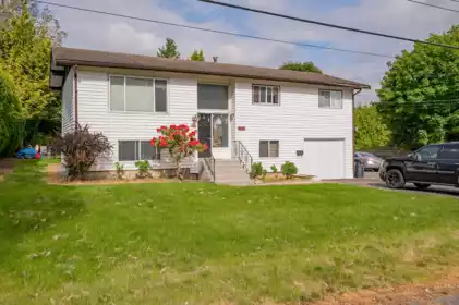 2983 268a Street, Langley, BC, Langley — Single Family Residence for sale