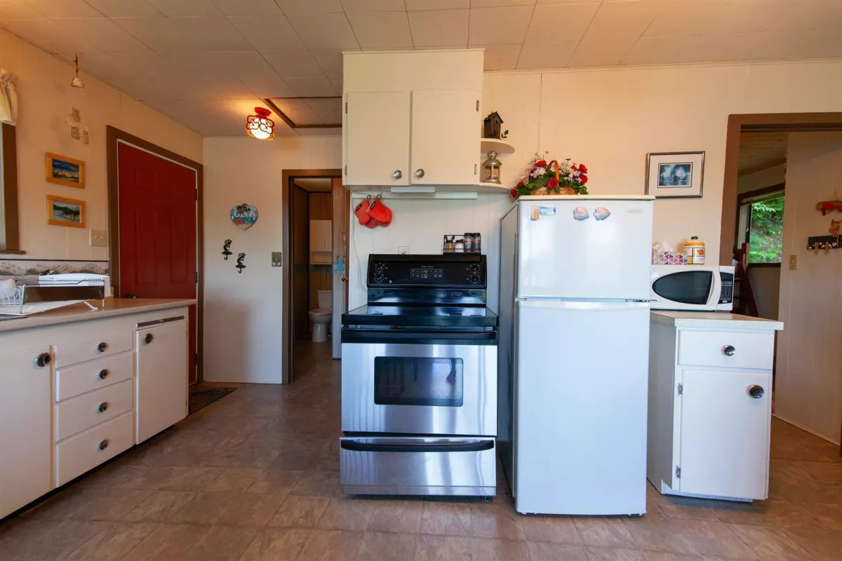 Bedroom 4 Photo of 706 Horton Bay Road, Mayne Island, BC