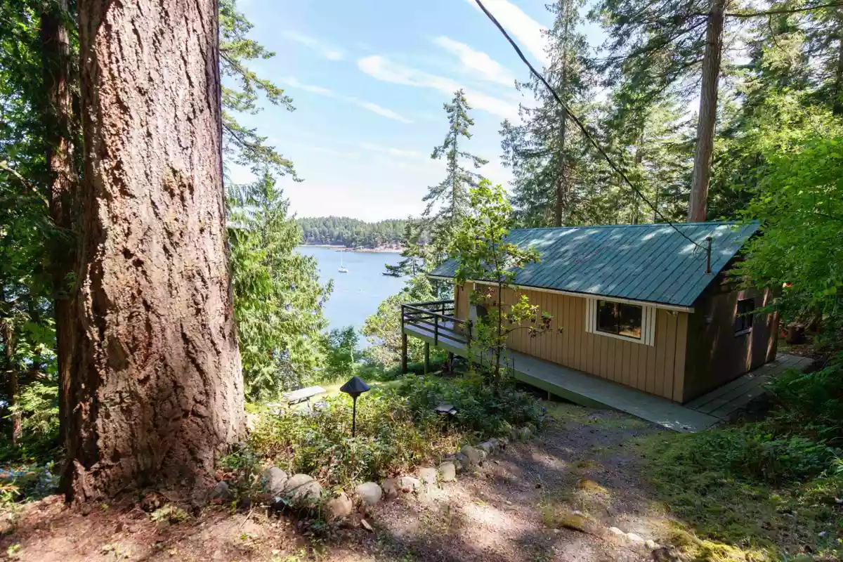 Primary Bedroom Photo of 706 Horton Bay Road, Mayne Island, BC