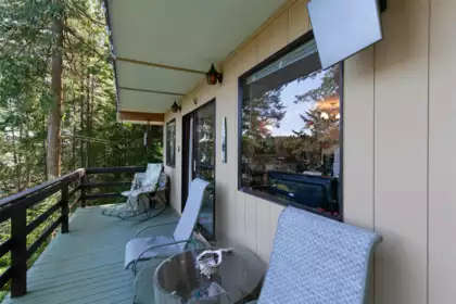 Office / Den Photo of 706 Horton Bay Road, Mayne Island, BC
