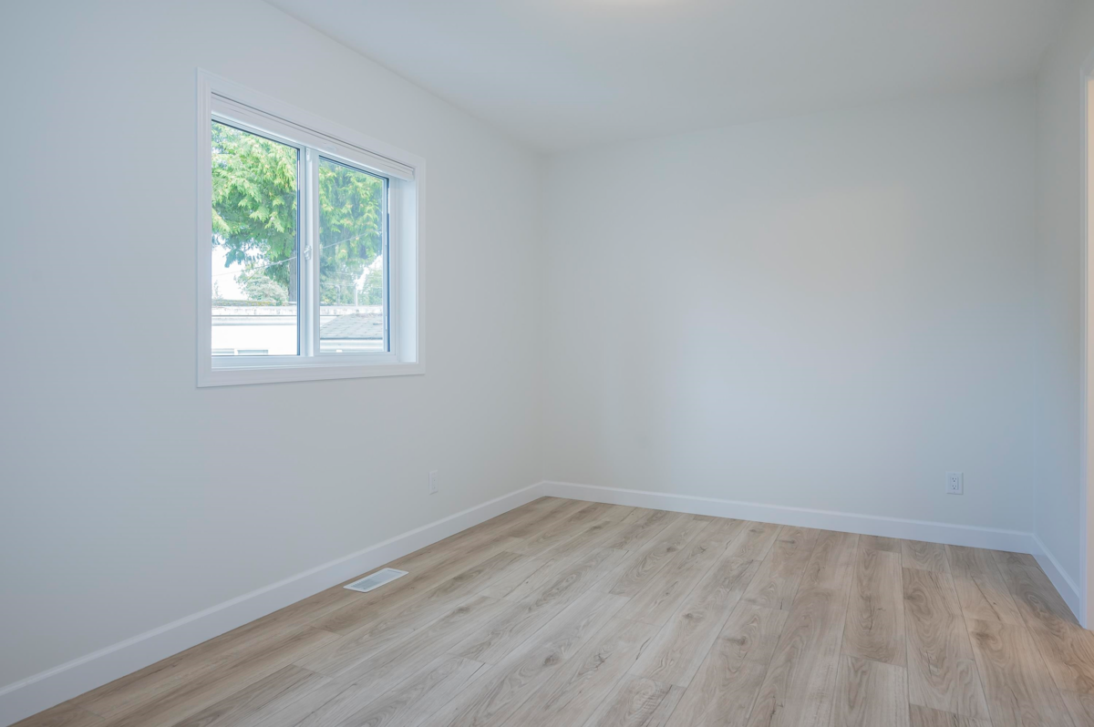 Powder Room Photo of 19 24330 Fraser Highway, Langley, BC