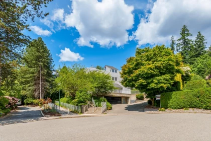 404 2733 Atlin Place, Coquitlam, BC, Coquitlam — Apartment/Condo for sale
