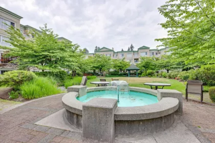 412 2995 Princess Crescent, Coquitlam, BC, Coquitlam — Apartment/Condo for sale