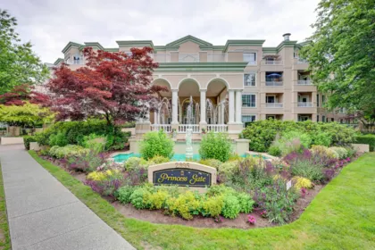 412 2995 Princess Crescent, Coquitlam, BC, Coquitlam — Apartment/Condo for sale