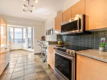 1403 1003 Pacific Street, Vancouver, BC, Vancouver — Apartment/Condo for sale