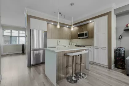 Kitchen Photo of 63 6350 142 Street, Surrey, BC