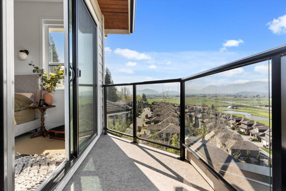 Bedroom 4 Photo of 55 50778 Ledgestone Place, Chilliwack, BC