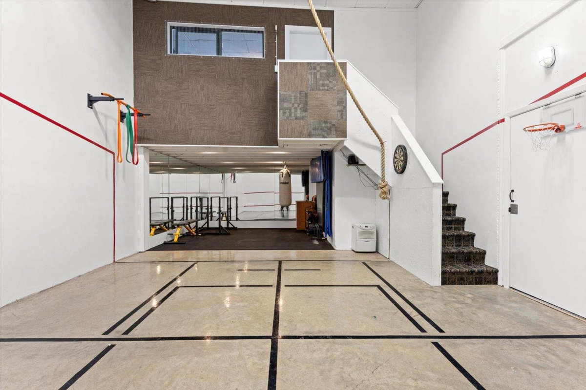 Dining Area Photo of 55 50778 Ledgestone Place, Chilliwack, BC