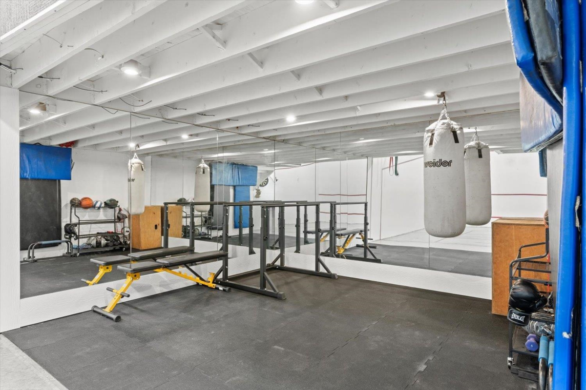 Front Yard Photo of 55 50778 Ledgestone Place, Chilliwack, BC