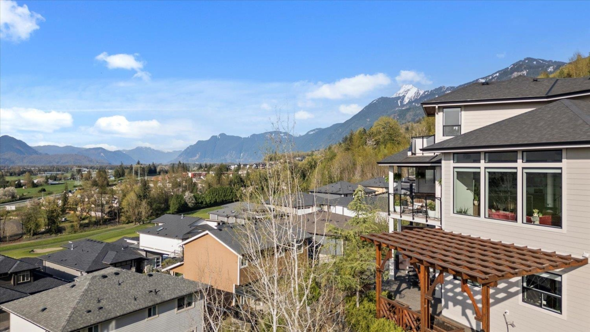 Pantry Photo of 55 50778 Ledgestone Place, Chilliwack, BC