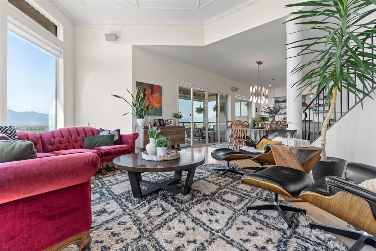 Primary Bathroom Photo of 55 50778 Ledgestone Place, Chilliwack, BC