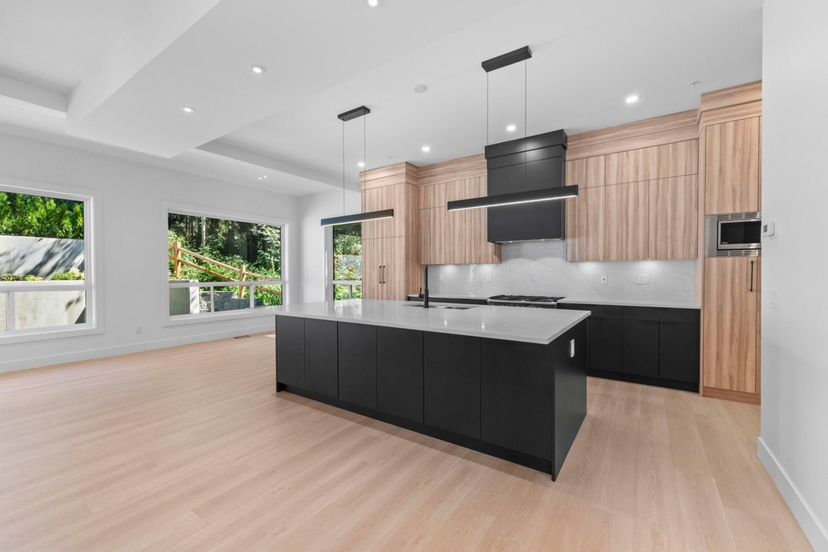 Family Room Photo of 13158 236 Street, Maple Ridge, BC