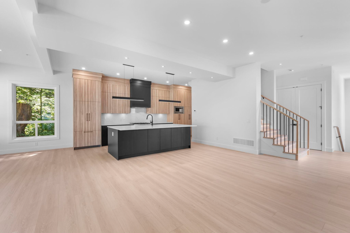 Living Room Photo of 13158 236 Street, Maple Ridge, BC