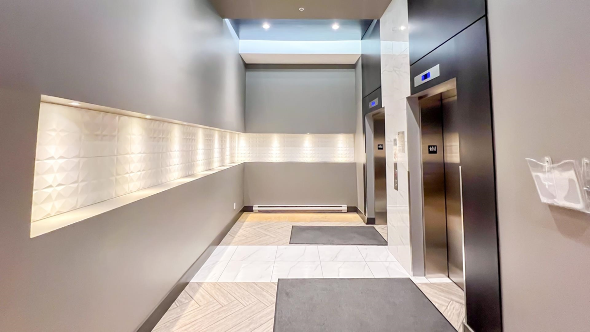 Basement Recreation Room Photo of 323 10880 No. 5 Road, Richmond, BC