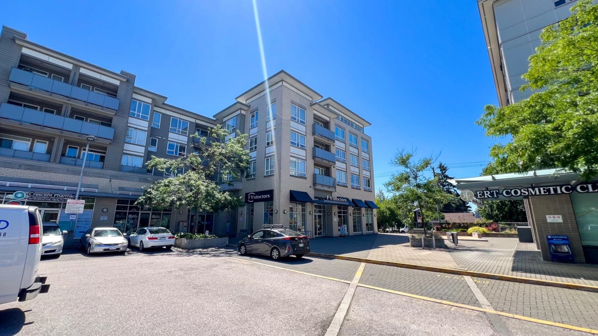 Office / Den Photo of 323 10880 No. 5 Road, Richmond, BC