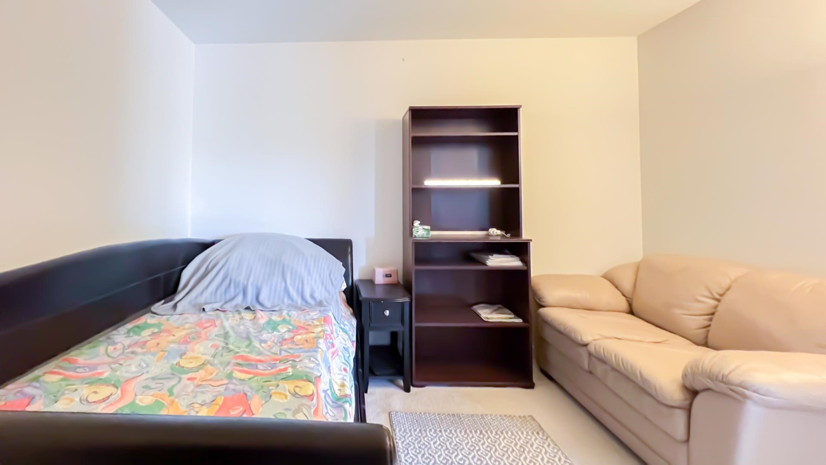 Walk-In Closet Photo of 323 10880 No. 5 Road, Richmond, BC