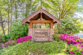 6 320 Decaire Street, Coquitlam, BC
