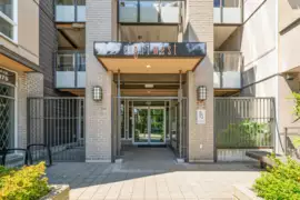 319 85 Eighth Avenue, New Westminster, BC