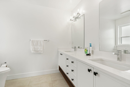 Powder Room Photo of 37 12635 63 Avenue, Surrey, BC