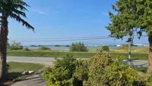 4340 River Road, Richmond, BC