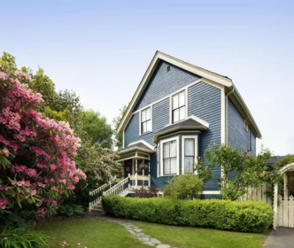 335 Fourth Street, New Westminster, BC, New Westminster — Single Family Residence for sale
