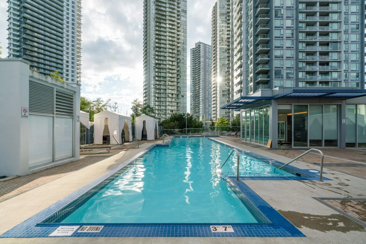 Office / Den Photo of 1512 13696 100 Avenue, Surrey, BC