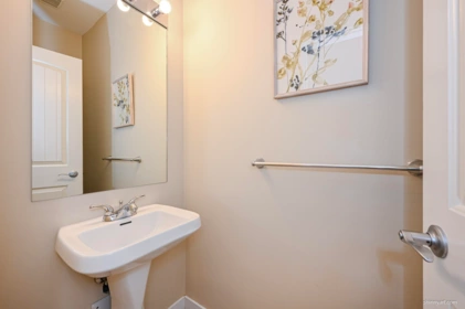 Laundry Room Photo of #18 15188 62a Avenue, Surrey, BC