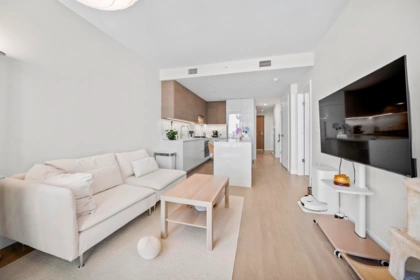 1904 4168 Lougheed Highway, Burnaby, BC, Burnaby — Apartment/Condo for sale