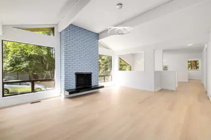 4755 Cove Cliff Road, North Vancouver, BC, North Vancouver — Single Family Residence for sale