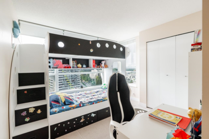 Bedroom 3 Photo of 1602 7555 Alderbridge Way, Richmond, BC