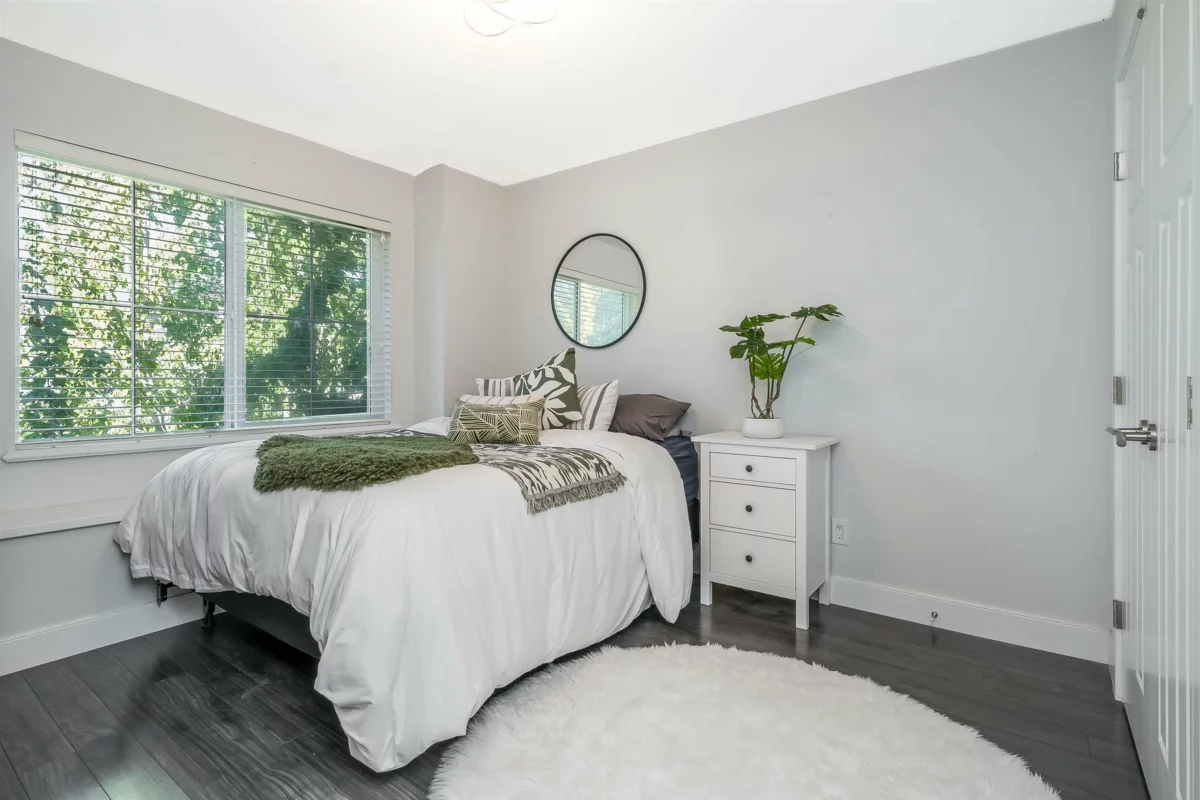 Basement Recreation Room Photo of 16772 23 Avenue, Surrey, BC