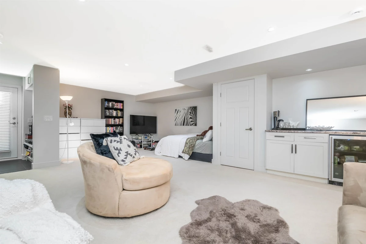 Garden / Landscaping Photo of 16772 23 Avenue, Surrey, BC