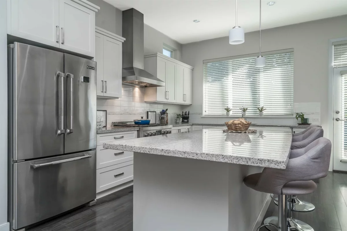 Walk-In Closet Photo of 16772 23 Avenue, Surrey, BC