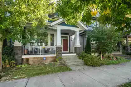 16772 23 Avenue, Surrey, BC, Surrey — Single Family Residence for sale