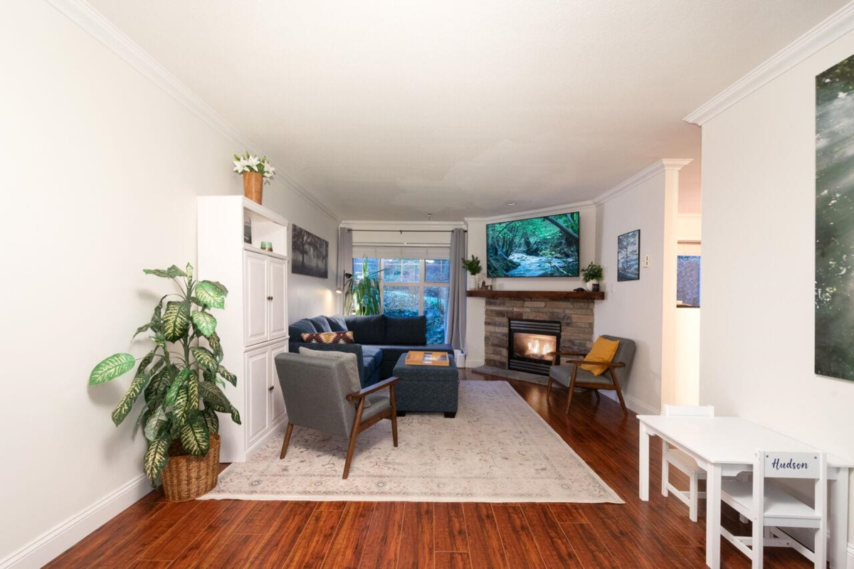 Family Room Photo of 78 65 Foxwood Drive, Port Moody, BC