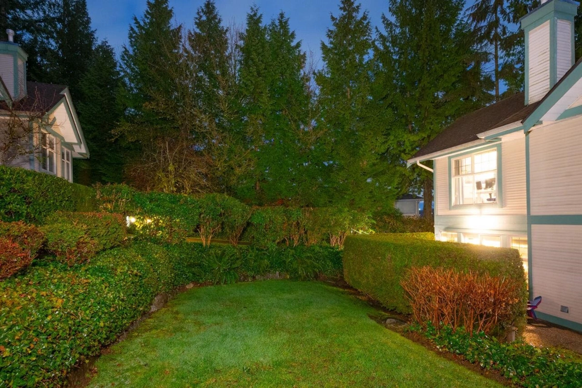 Front Yard Photo of 78 65 Foxwood Drive, Port Moody, BC