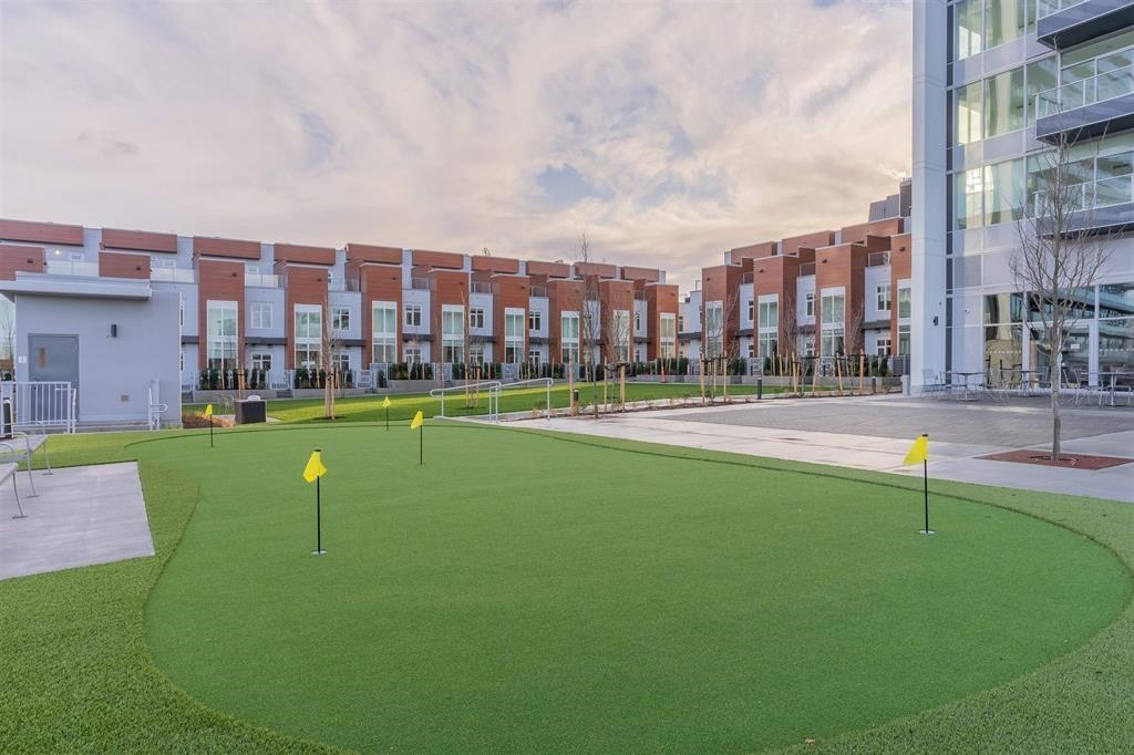 Loft / Bonus Room Photo of 2206 8551 201 Street, Langley, BC