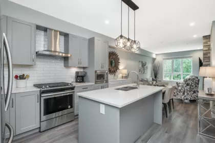 320 15436 31 Avenue, Surrey, BC, Surrey — Apartment/Condo for sale