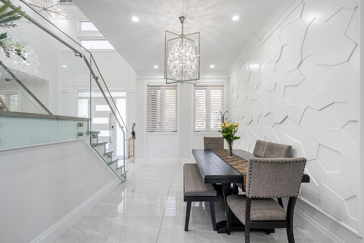 Dining Area Photo of 23842 Old Yale Road, Langley, BC