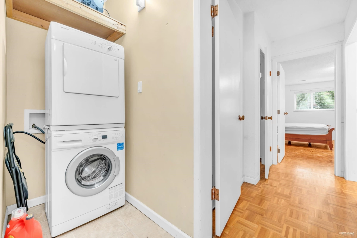 Bedroom 2 Photo of 2056 W 29th Avenue, Vancouver, BC