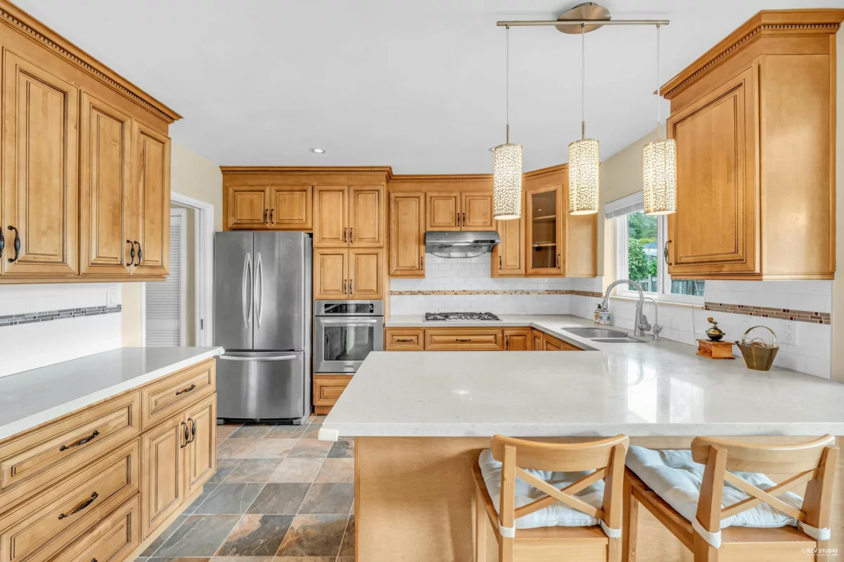 Kitchen Photo of 2056 W 29th Avenue, Vancouver, BC