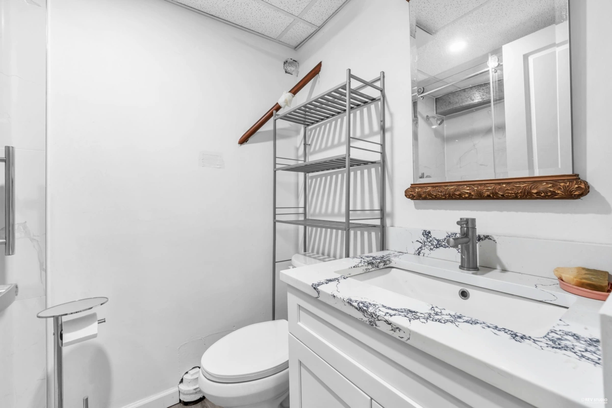 Outdoor Deck Photo of 2056 W 29th Avenue, Vancouver, BC